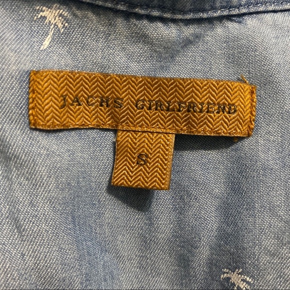 Jacks Girlfriend Blue Tencel Palm Tree Button Up - Picture 4 of 5